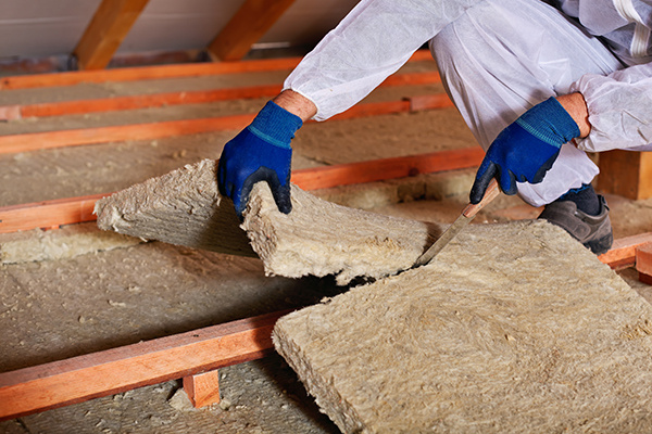 Installing Quality Home Insulation